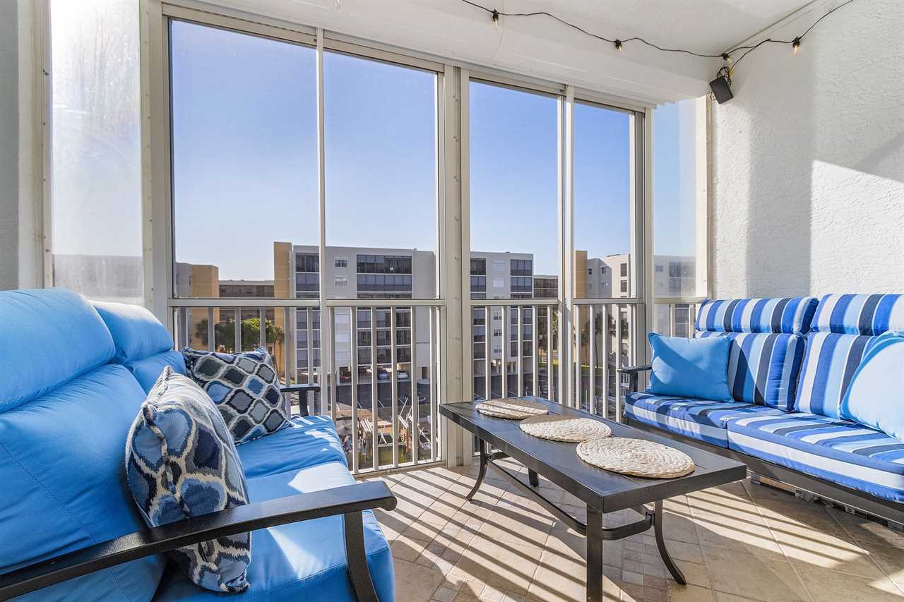 vacation rental condos